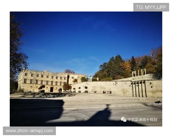 上葡京:了解里斯本的历史背景、文化特色以及当地居民的生活方式